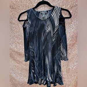 Alfani Peep Shoulder Peplum Blouse- SIZE Petite PP - BRAND New with Tags